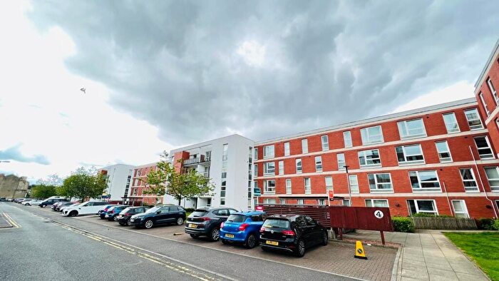 2 Bedroom Flat To Rent In Hanson Park Glasgow, G31