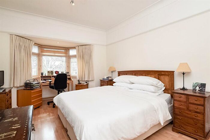 4 Bedroom Terraced House To Rent In Palmerston Road, East Sheen, SW14