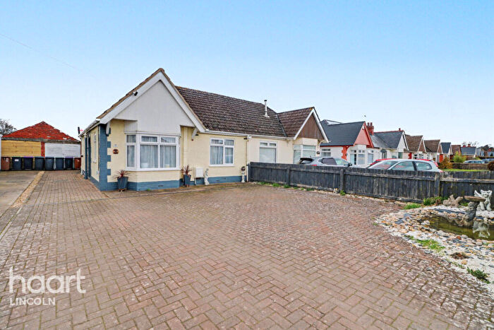 3 Bedroom Bungalow For Sale In Grantham Road, Waddington, LN5