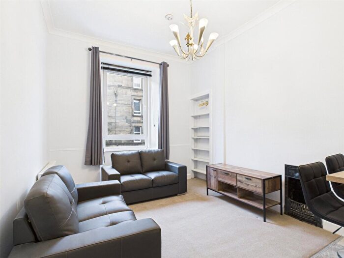 2 Bedroom Apartment To Rent In Gorgie Road, Gorgie, Edinburgh, EH11