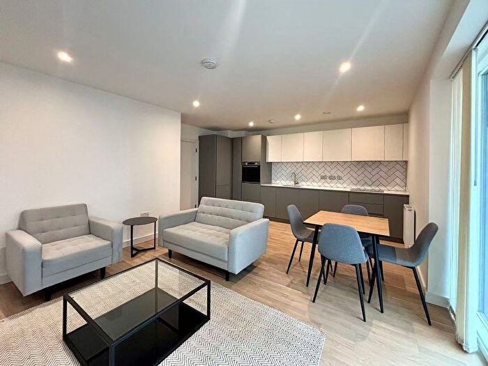 1 Bedroom Flat To Rent In Watson House, Greenleaf Walk, Uxbridge, UB1