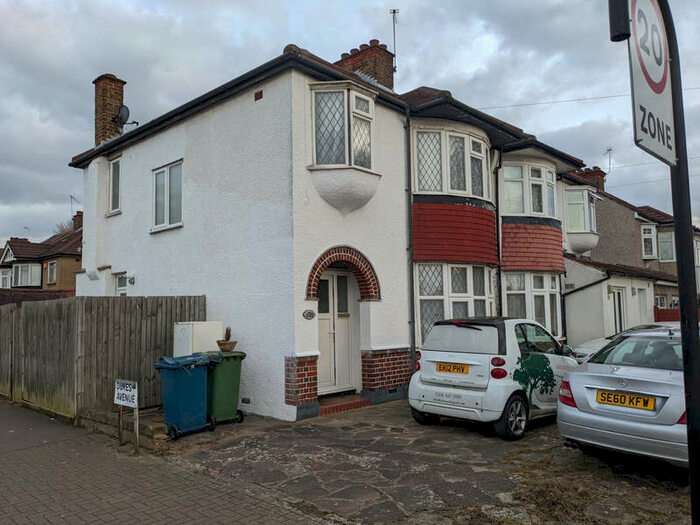 3 Bedroom Semi-Detached House To Rent In Rayners Lane, HA5