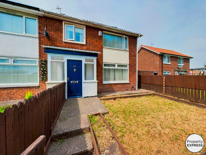 Houses for sale & to rent in TS3 7JF, Penrith Road, Park End Middlesbrough