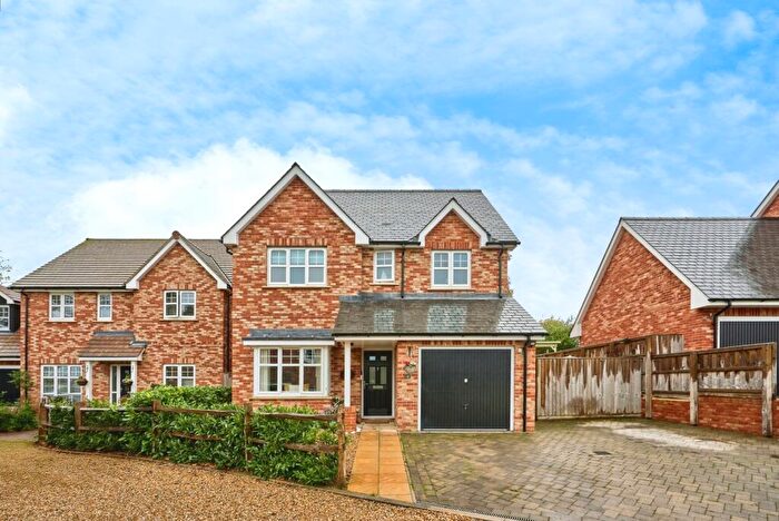 4 Bedroom Detached House For Sale In Hollybush Close, Ryde, Isle Of Wight, PO33