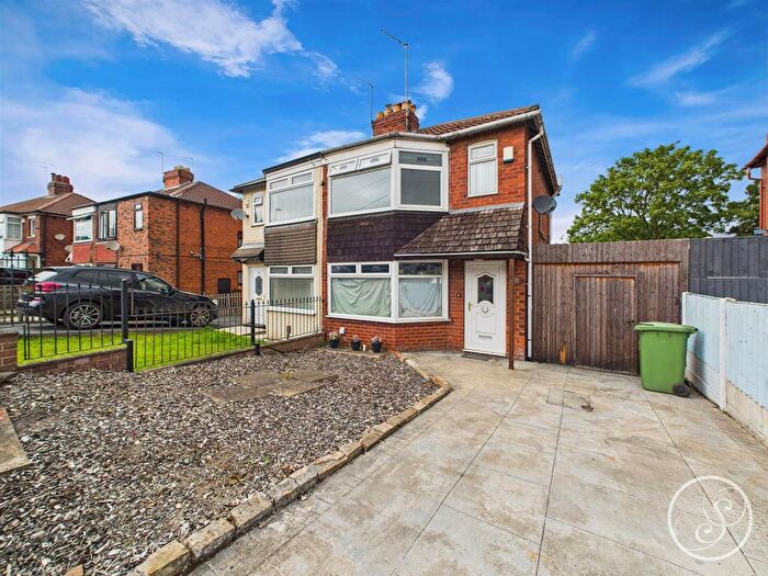 2 Bedroom Semi-Detached House To Rent In The Oval, Seacroft, Leeds, LS14