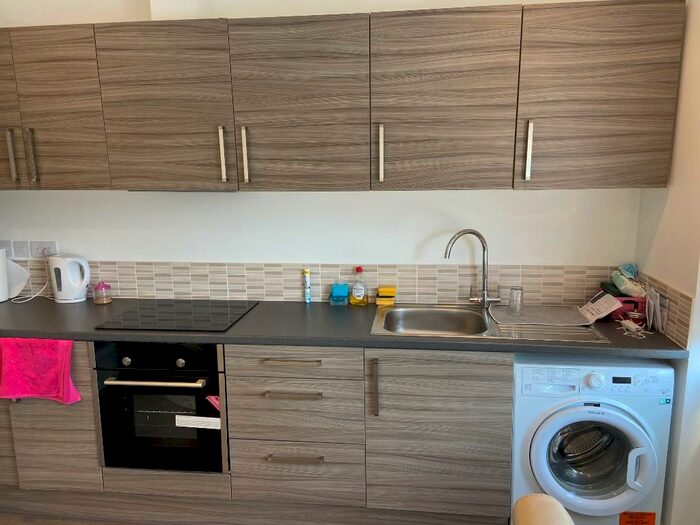 Studio To Rent In Gorst Road, London, NW10