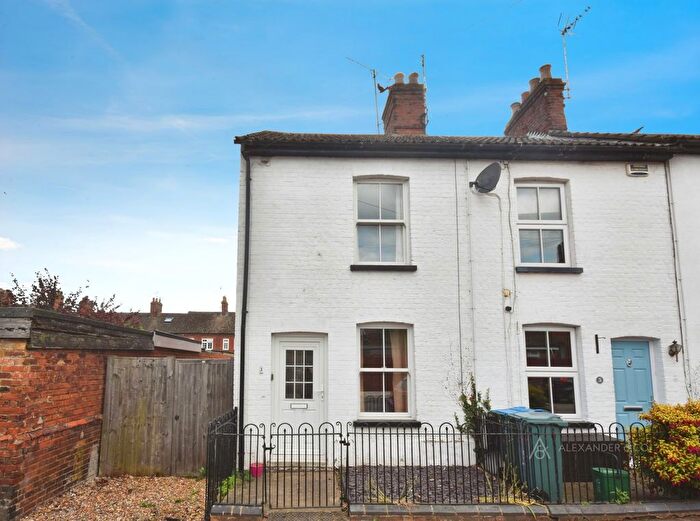 2 Bedroom End Terrace House To Rent In Rothschild Road, Wing, Leighton Buzzard, LU7