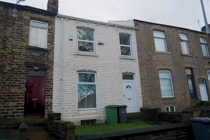 3 Bedroom Terraced House To Rent In Elm Street, Huddersfield, HD4