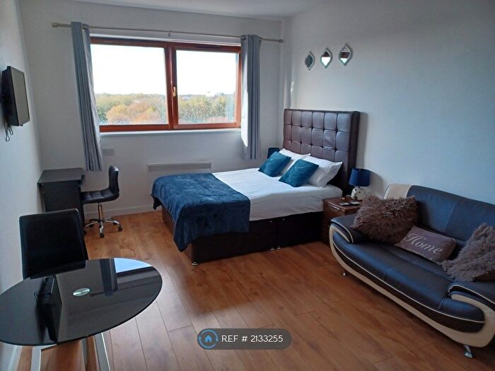 Studio To Rent In Lower Bryan Street, Stoke-On-Trent, ST1