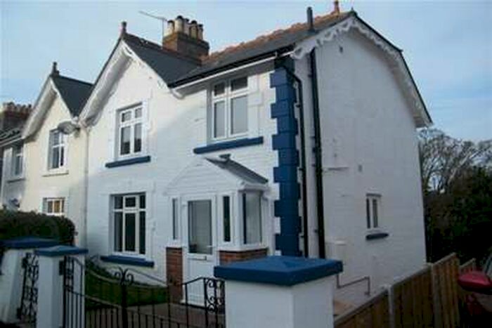 2 Bedroom House To Rent In Garfield Road, Shanklin, PO37