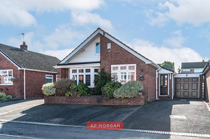 2 Bedroom Bungalow For Sale In Brook Street, Wall Heath, Dudley, West Midlands, DY6