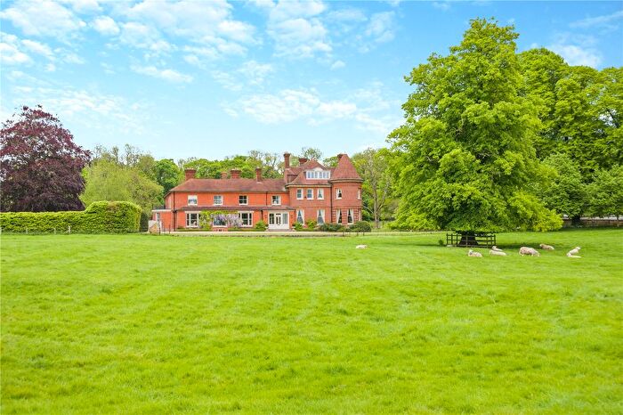 8 Bedroom Detached House For Sale In Snoddington Lane, Tidworth, Hampshire, SP9
