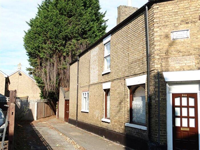 1 Bedroom Flat To Rent In Palmerston Road, Woodston, PE2