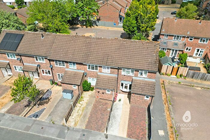 3 Bedroom Terraced House For Sale In Loughborough, Bracknell, RG12