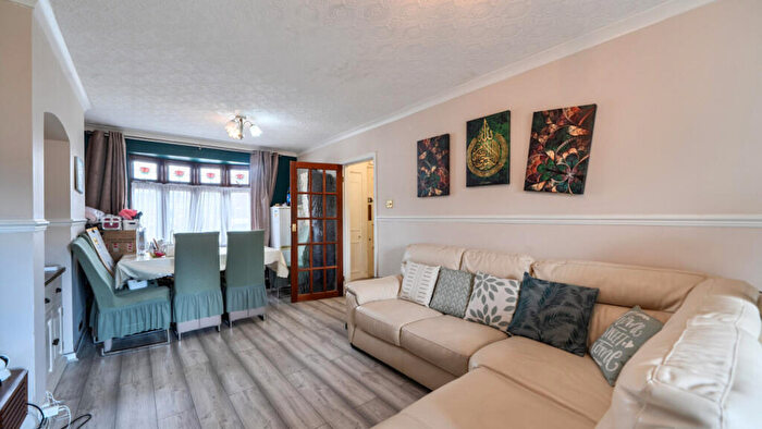2 Bedroom Terraced House For Sale In Fitzstephen Road, Dagenham, RM8