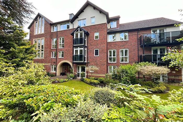 2 Bedroom Retirement Property For Sale In Oakfield, Sale, M33