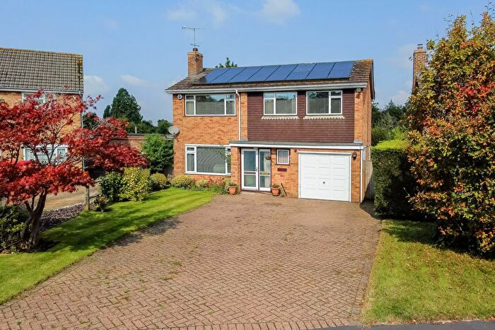 4 Bedroom Detached House For Sale In Asher Reeds, Langton Green, TN3