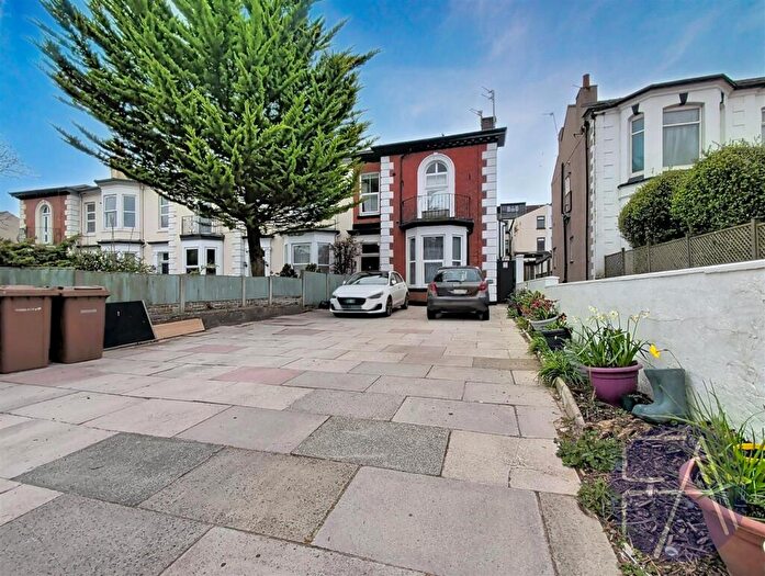 1 Bedroom Flat To Rent In Seabank Road, Southport, PR9