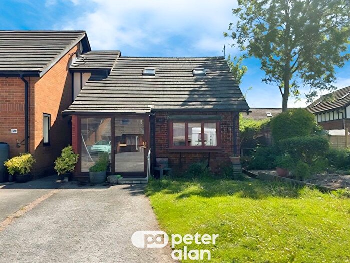 1 Bedroom Semi-detached Bungalow For Sale In Maerdy Park, Pencoed, Bridgend, CF35