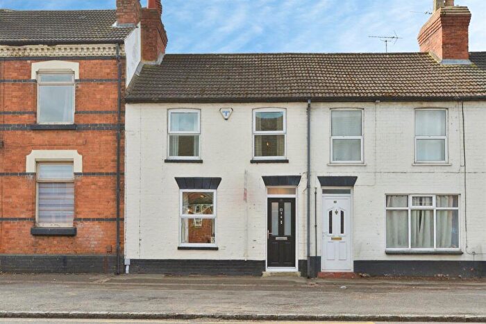 2 Bedroom Terraced House For Sale In Newport Road, New Bradwell, Milton Keynes, MK13