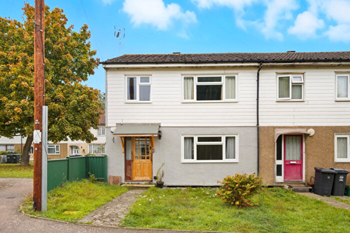 3 Bedroom End Of Terrace House For Sale In Firlands, Bishop's Stortford, Hertfordshire, CM23