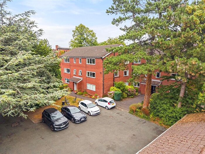 2 Bedroom Flat For Sale In Oakfield, Sale, M33