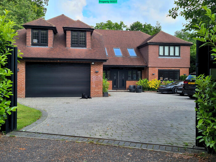 6 Bedroom Detached House For Sale In Silver Birches, Small Dole, Henfield, BN5