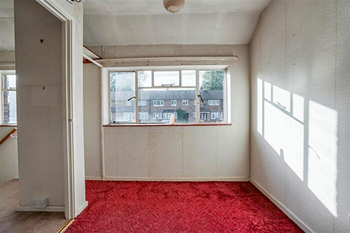 3 Bedroom End Of Terrace House For Sale In Cleve Road, Sidcup, DA14