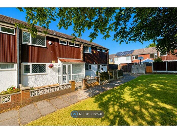 3 Bedroom Terraced House To Rent In Winnington Green, Stockport, SK2