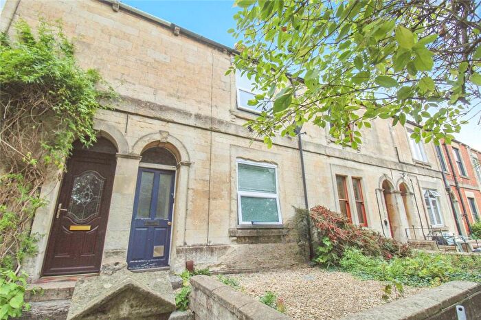 2 Bedroom Terraced House For Sale In Harford Street, Trowbridge, BA14