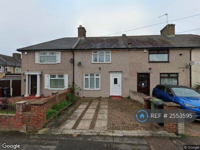 2 Bedroom End Of Terrace House To Rent In Peartree Gardens, Dagenham, RM8