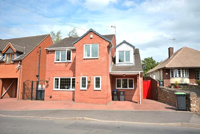 4 Bedroom Detached House For Sale In Forest Road, Sutton-in-Ashfield, NG17