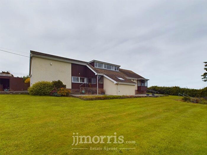 5 Bedroom Detached Bungalow For Sale In Portfield Gate, Haverfordwest, SA62