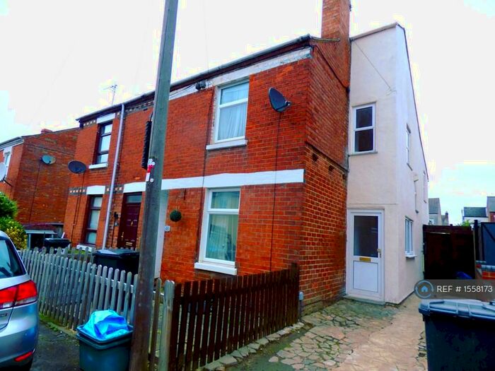 2 Bedroom Semi-Detached House To Rent In Melbourne Street East, Gloucester, GL1