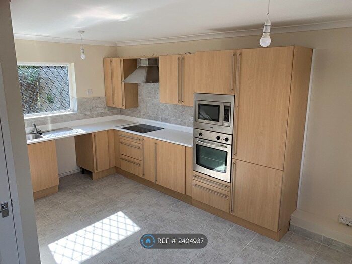 3 Bedroom Detached House To Rent In Haldane Court, Caerphilly, CF83