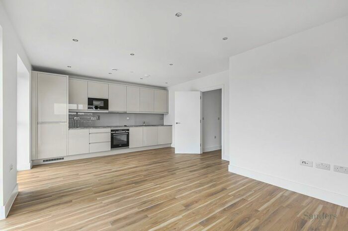 2 Bedroom Flat To Rent In Aerodrome Road, Greater London, London, NW9