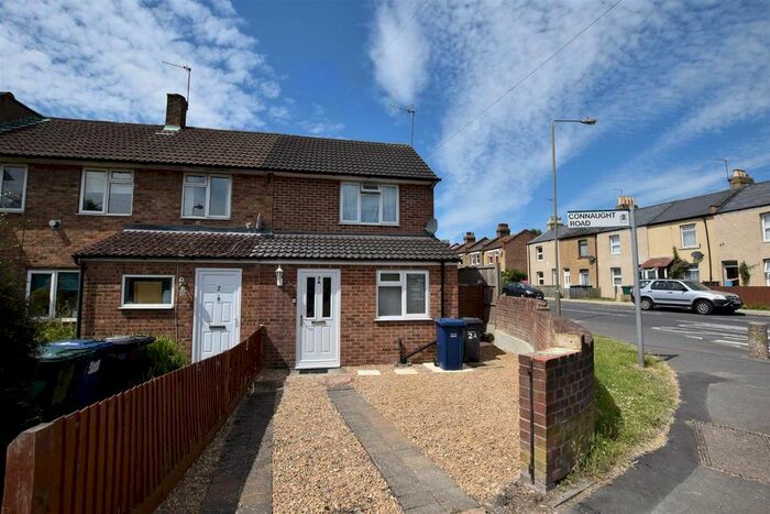 2 Bedroom End Of Terrace House To Rent In Connaught Road, Barnet, EN5