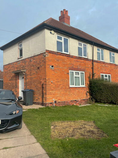 3 Bedroom Semi-Detached House To Rent In Woburn Grove, Birmingham, B27