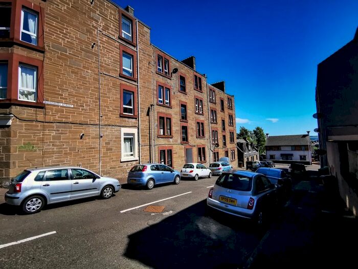 1 Bedroom Flat To Rent In Rosebery Street, Lochee West, Dundee, DD2