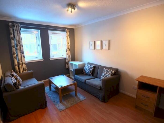 1 Bedroom Flat To Rent In Coxfield, Edinburgh, EH11