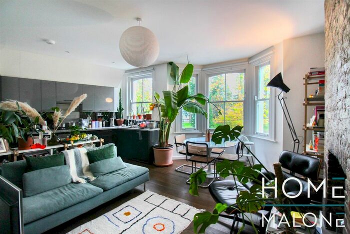 2 Bedroom Flat To Rent In Victoria Park Road, London, E9