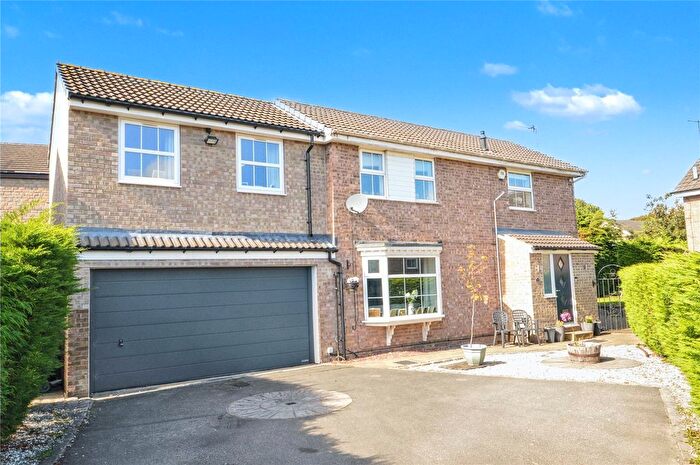 4 Bedroom Detached House For Sale In Adel Vale, Leeds, West Yorkshire, LS16