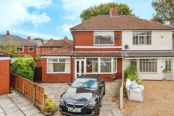 3 Bedroom Semi-detached House For Sale In Caldbeck Avenue, Bolton, Lancashire, BL1