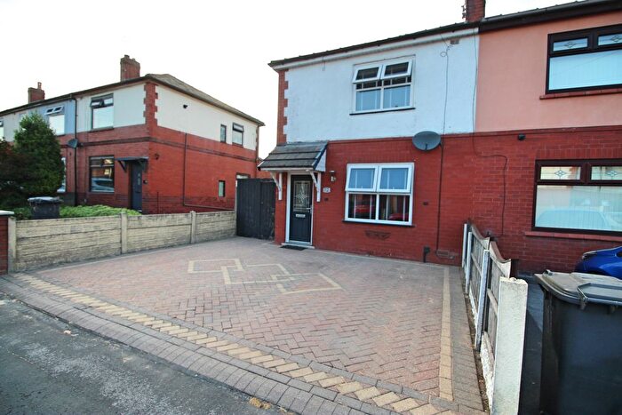 2 Bedroom Semi-Detached House For Sale In Heath Gardens, Wigan, WN2