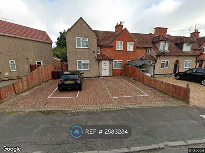 4 Bedroom End Of Terrace House To Rent In Reading, Reading, RG2