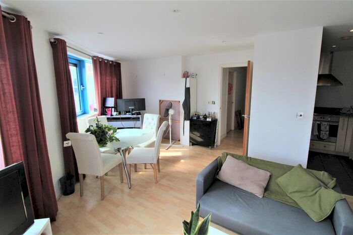 2 Bedroom Flat To Rent In Westgate Apartments, Western Gateway, London, E16