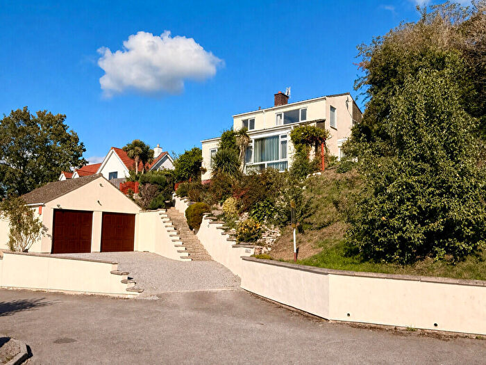 3 Bedroom Detached House For Sale In The Orchard, Pensford, BS39