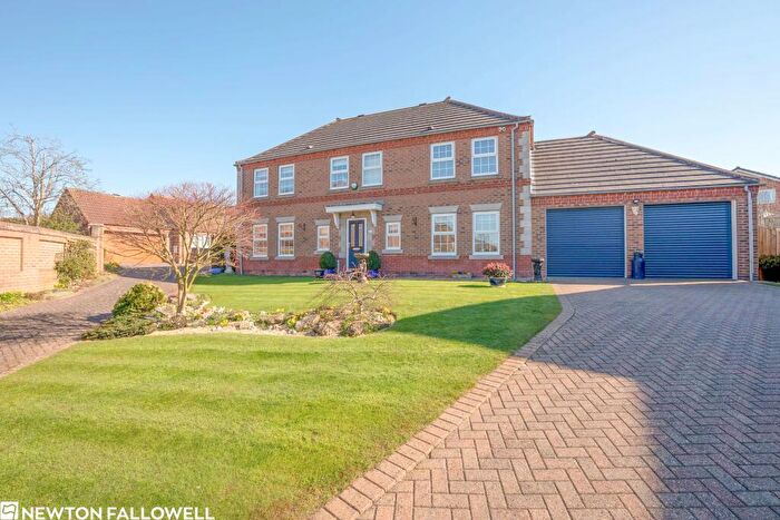 5 Bedroom Detached House For Sale In Badgers Chase, Retford, DN22