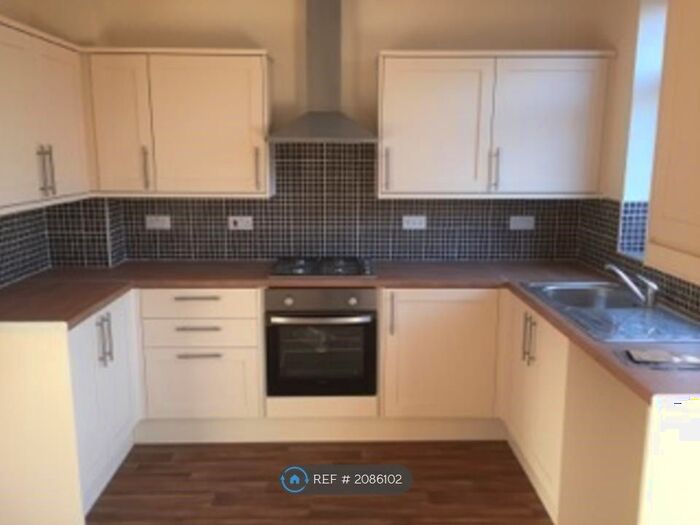 3 Bedroom Terraced House To Rent In Whelley, Wigan, WN1