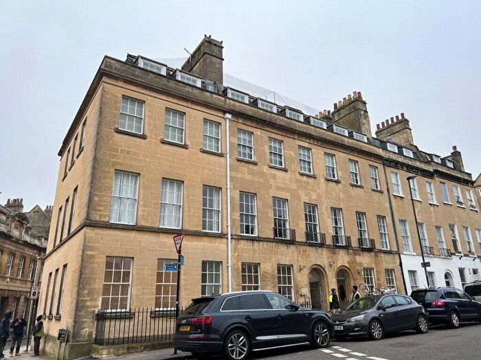 Studio To Rent In Henry Street, Bath, Somerset, BA1